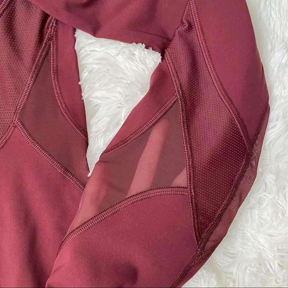 Lululemon *Mesh Wunder Under HR 28” - Picture 5 of 8